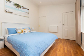 Glenelg Modern Studio, QBed,Wifi